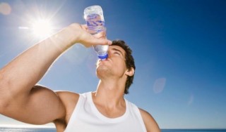 Beba água - Foto Getty Images