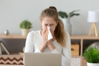 Alergia respiratória: quais cômodos da casa podem conter fatores alergênicos?