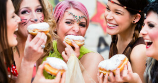 Cardápio de Carnaval: o que comer? - Créditos: Kzenon/Shutterstock