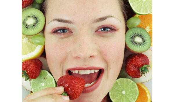 Comer muitas frutas ajuda a reduzir o colesterol