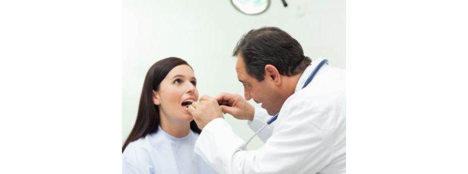 7 sintomas do câncer de boca que você não pode ignorar