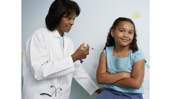 Vacina contra HPV deve ser dada a partir de nove anos