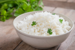 Como fazer arroz? Confira passo a passo da receita