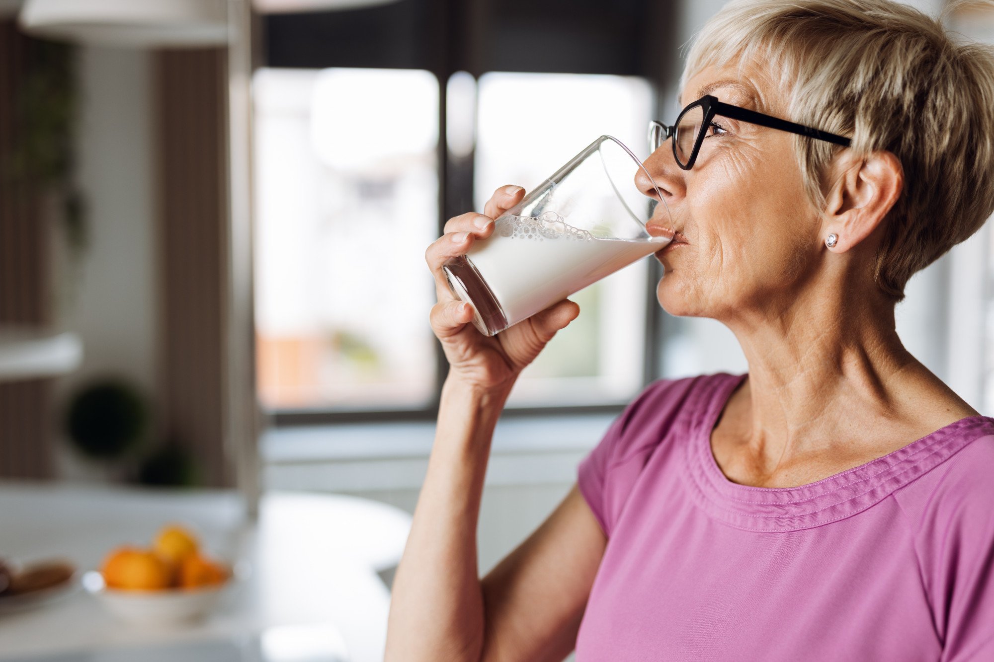 9 alimentos aliados da saúde dos ossos (e um inimigo) - Minha Vida