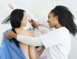 Mamografia: como deixar o exame mais confortável?