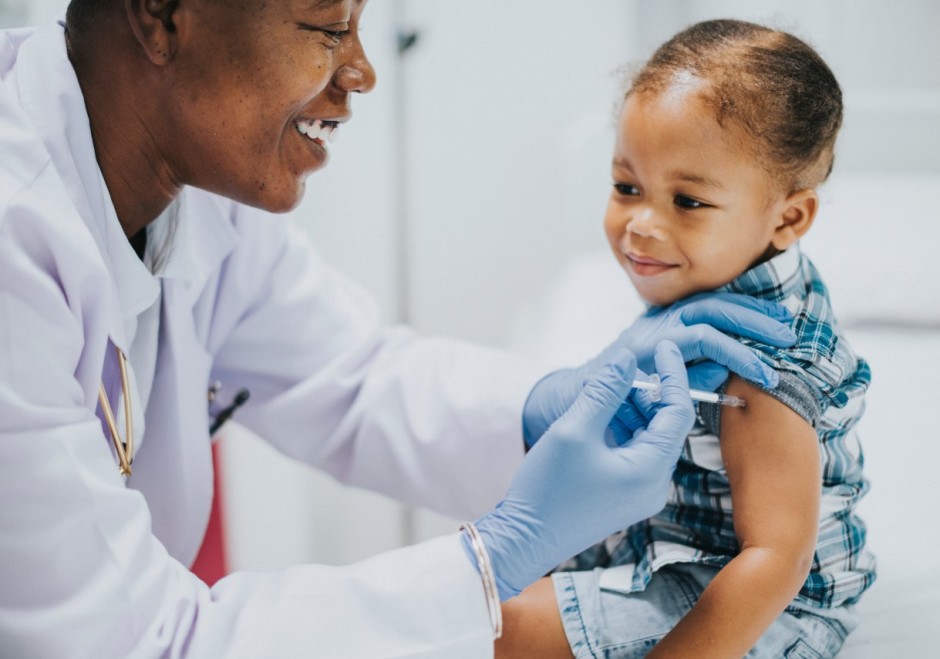 Vacinação na infância - Foto: Shutterstock