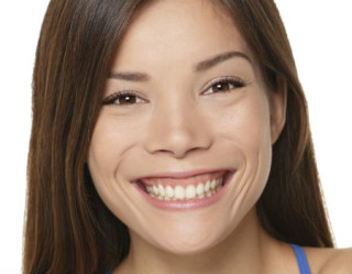 Plástica gengival ajuda a reverter o sorriso gengival