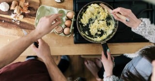 Comer ovo todo dia faz mal? Entenda qual é o limite saudável