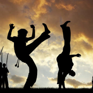 Veja quais os cuidados ao praticar a capoeira -Foto: Getty Images