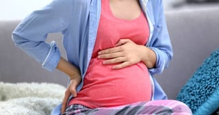 8 dores mais comuns na gravidez