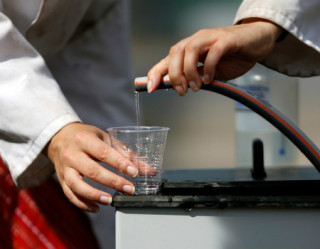 Pesquisadores transformam urina em água