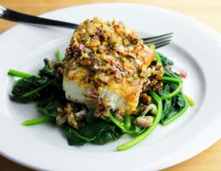 Filé de peixe com aveia, limão e gengibre é bom para a saúde e dieta