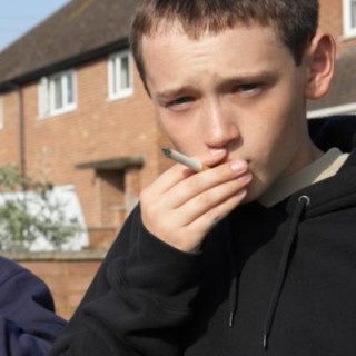 jovem fumante - Foto Getty Images