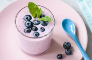 Milkshake de morango e blueberry - Foto ilustrativa/Getty Images