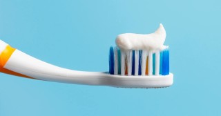 Vídeo mostra que escovamos os dentes errado a vida inteira