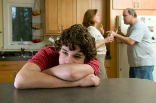 Alienação parental ainda é comum nas famílias brasileiras (Foto: threerocksimages/ Shutterstock)