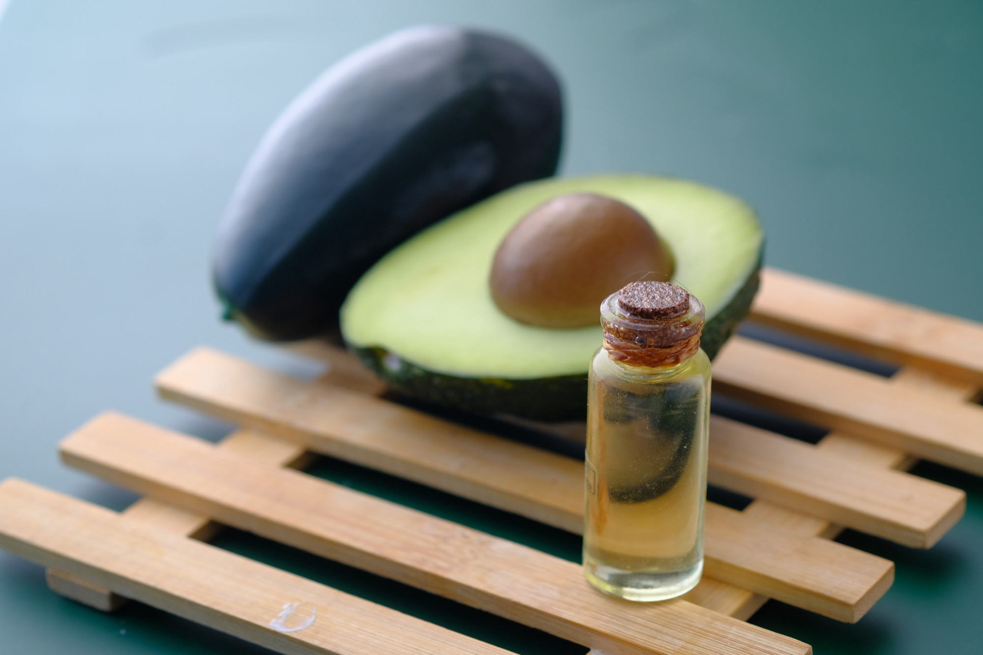 8 benefícios do óleo de abacate para a saúde - Minha Vida