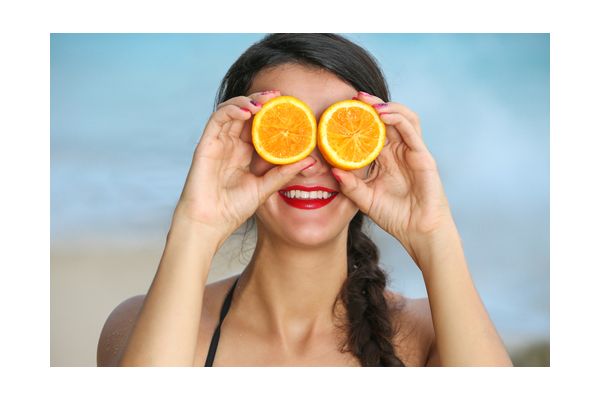 Vitamina C na pele: tudo o que ela pode fazer por você
