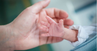 Licença-maternidade é ampliada para mães de prematuros