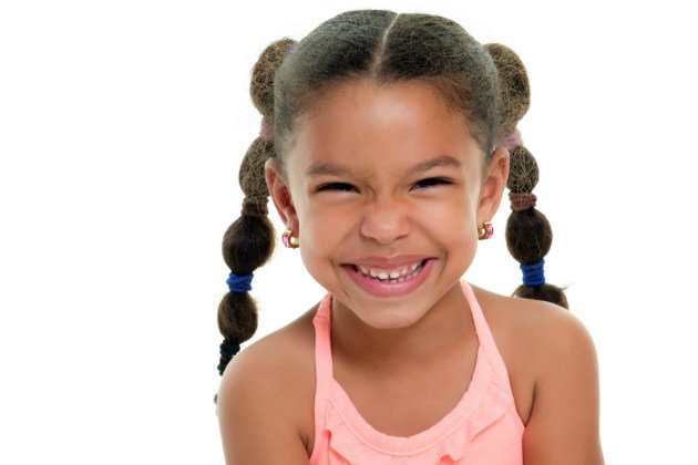 penteado infantil cabelo cacheado para ir a escola