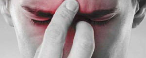 Sinusite: dores na cabeça e no rosto indicam doença respiratória