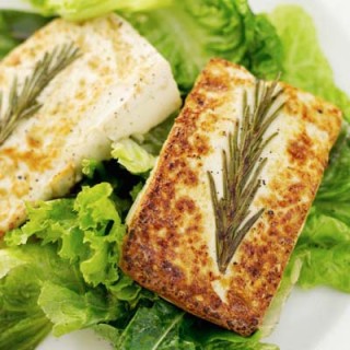Peixe grelhado com salada - Foto Getty Images