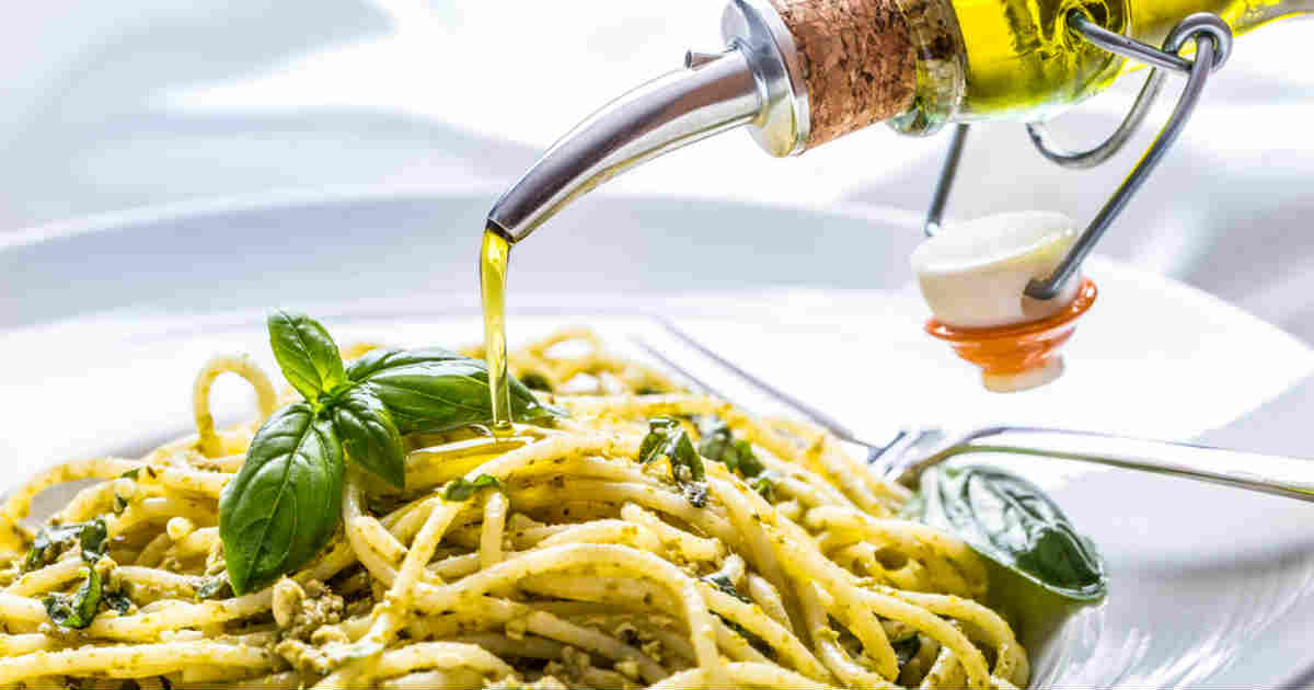 Ministério reprova 46 marcas que vendiam azeite de oliva adulterado - Minha  Vida