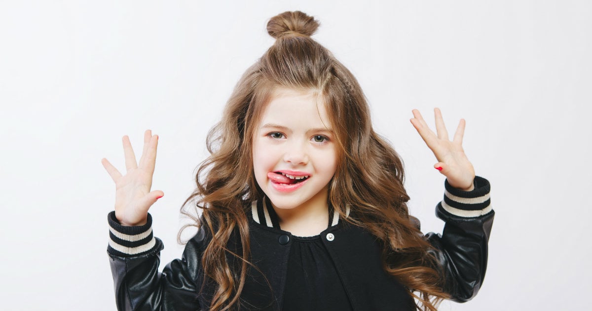 infantil penteado para cabelo cacheado e curto