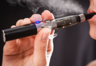 Brasil registra três casos de doença pulmonar associada ao cigarro eletrônico - Foto: Shutterstock