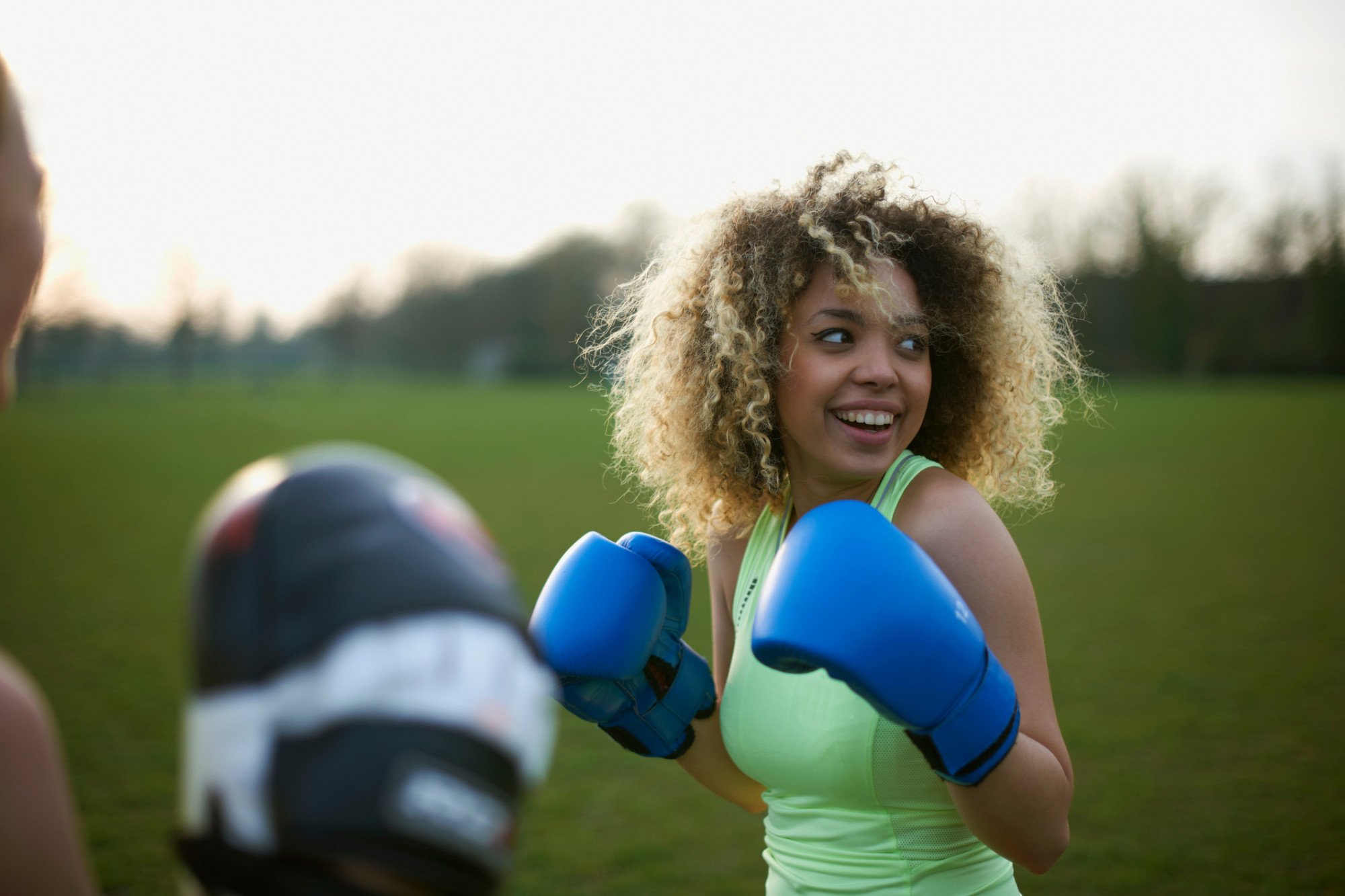 Muay Thai, suas técnicas e os benefícios para o corpo feminino.