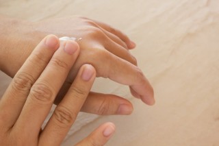 5 medidas para evitar o ressecamento da pele