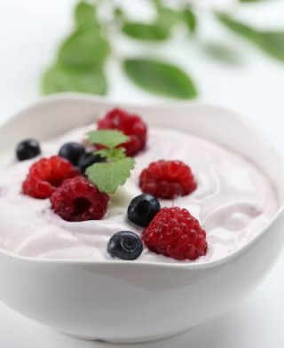Iogurte cremoso caseiro - Foto: Getty Images