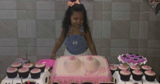 Menina de três anos pede festa do mama em seu aniversário