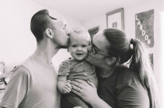 Esposa de Austin relatou em redes sociais a rotina da família depois da tragédia - foto: Divulgação/Facebook 