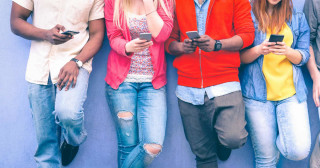 Adolescentes e o uso excessivo de celulares