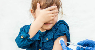 Não há ligação entre autismo e vacinas, reforça estudo