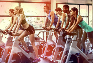 Exercícios aeróbicos ajudam a ganhar massa muscular - Créditos: Vectorfusionart/Shutterstock