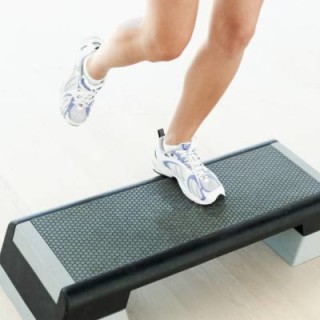 Conheça exercícios que ajudam a definir os músculos da perna