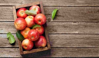 A maçã é ótima para a saúde estomacal Foto: Baleika Tamara/Shutterstock