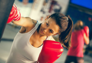 Lutas ajuda a ganhar massa muscular - Créditos: Zeljkodan/Shutterstock