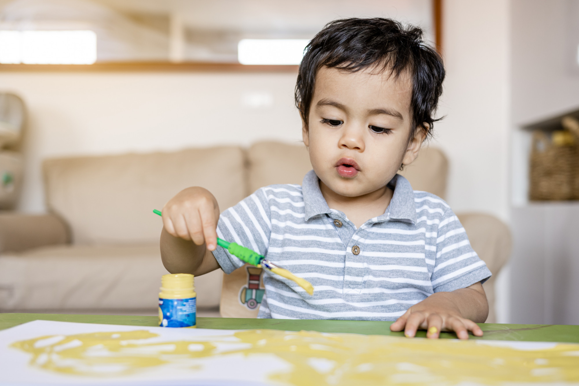 7 sinais que podem indicar autismo no bebê - Tua Saúde