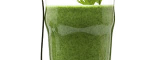 Aprenda esta receita de suco verde com maçã