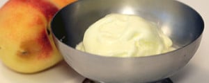 Sorvete de pêssego light: refresque-se com esta receita simples e rápida