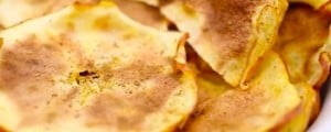 Chips de maçã no micro-ondas: petisco saudável e prático