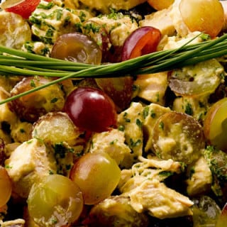 Salada de frango com uva e molho de mostarda - Foto: Seara Reprodução/Divulgação