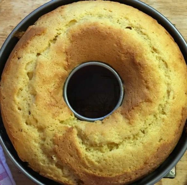 BOLO SEM AÇÚCAR SEM TRIGO SEM LEITE DE FRIGIDEIRA - Receitas