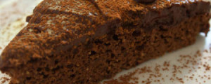 Aprenda a preparar um saudável bolo mousse de chocolate e outras receitas de natal