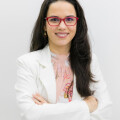 Dra. Débora Alves Espinosa